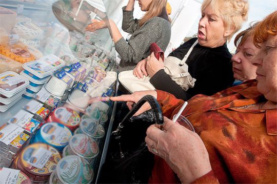 ЧТОБЫ НЕ ПОПАСТЬ ВПРОСАК, НЕ ПОКУПАЙТЕ ДЕШЕВУЮ МОЛОЧКУ, ПРЕДУПРЕЖДАЮТ ЭКСПЕРТЫ
